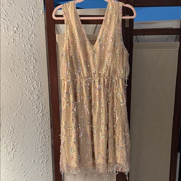 Elegant Sequin Embellished Dress - Gold and flesh color. Pink sequins too. New. - Picture 1 of 3